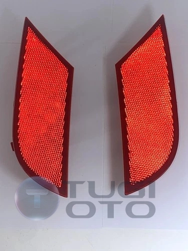 Orijinal | 2020-2026 Ford Escape Sağ Arka Reflektörler LJ6B-13B41545-AA